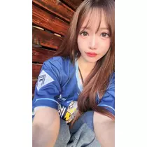 葉月 りほ