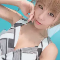 一条 彩由