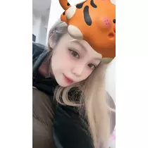 小川 真央