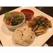 紫月 あやか