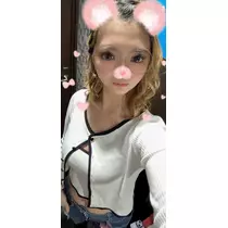 雨音 あゆみ