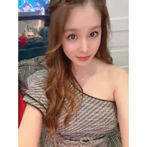 黒輝 りさ
