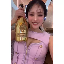 黒川 すみれ