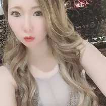 海咲  佑奈