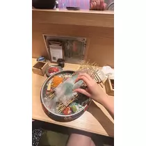 佐野 エマ