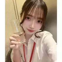みいな