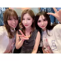 愛羽 仁美