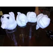 愛羽 仁美