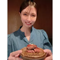 夏目 梨仔