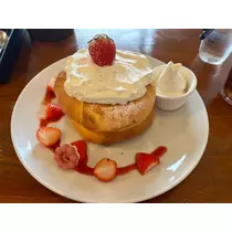 まや