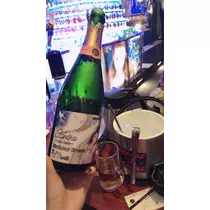 愛羽 仁美