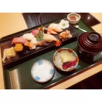 荒木 ナツミ