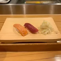 三鷹 真綺