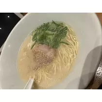 せりな