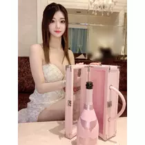 三鷹 真綺
