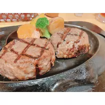 月城 ウタ