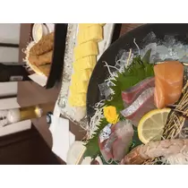 みさ