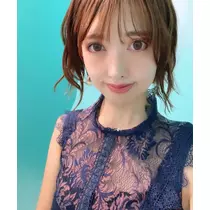 夏目 梨仔