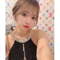 葉月 りほ