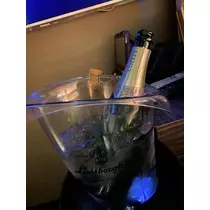 白石 愛莉