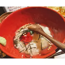 愛羽 仁美