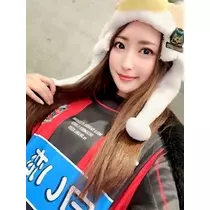 朔間 まりな