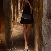 ナナ