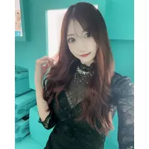 美波 ななみ