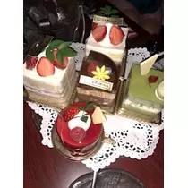 愛羽 仁美