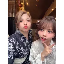 美好 もも