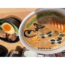 吉田 あゐる