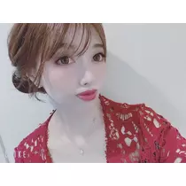 夏目 梨仔