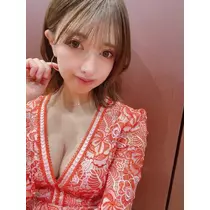夏目 梨仔
