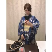 美波 あいか