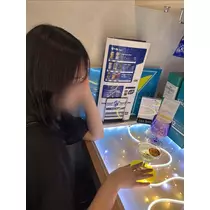 にこ