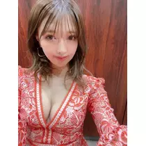 夏目 梨仔
