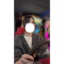 にこ