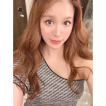 黒輝 りさ