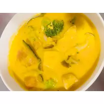 愛羽 仁美