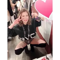 愛羽 仁美