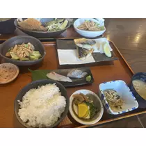 なな