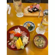 みぃな