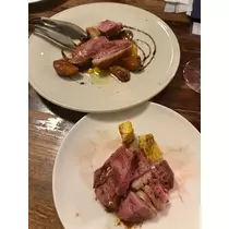佐野 エマ