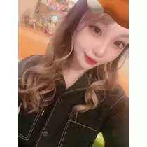 小川 真央