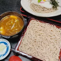 愛羽 仁美