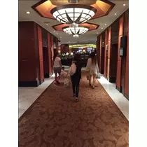 愛羽 仁美