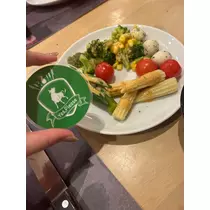 あいな