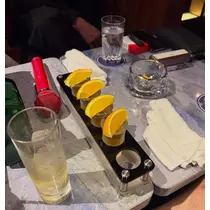 マコト