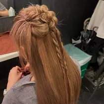 芹奈