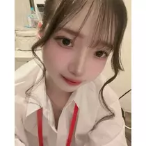 みいな